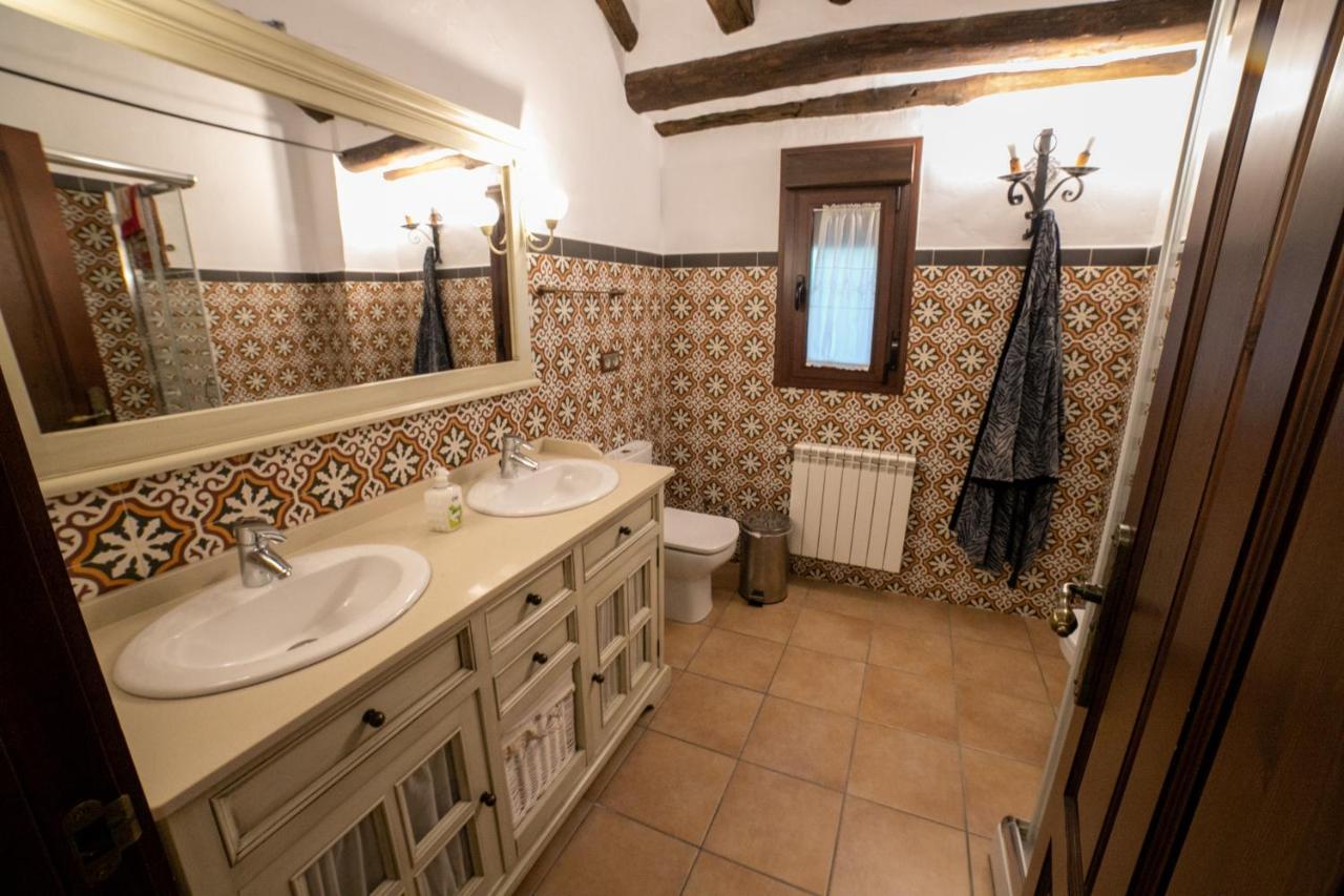 Villa Cortijo El Segador Y El Capricho à Almedinilla Extérieur photo